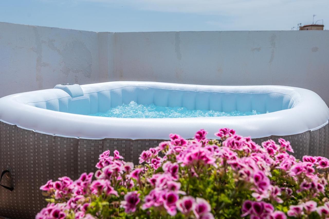 Precioso Apartamento Con Jacuzzi Apartman Torremolinos Kültér fotó